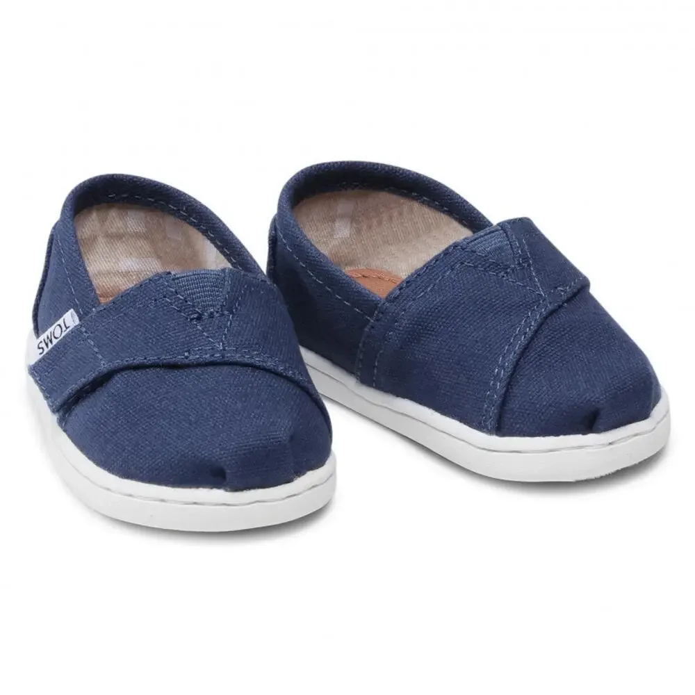 Toms classic shoes